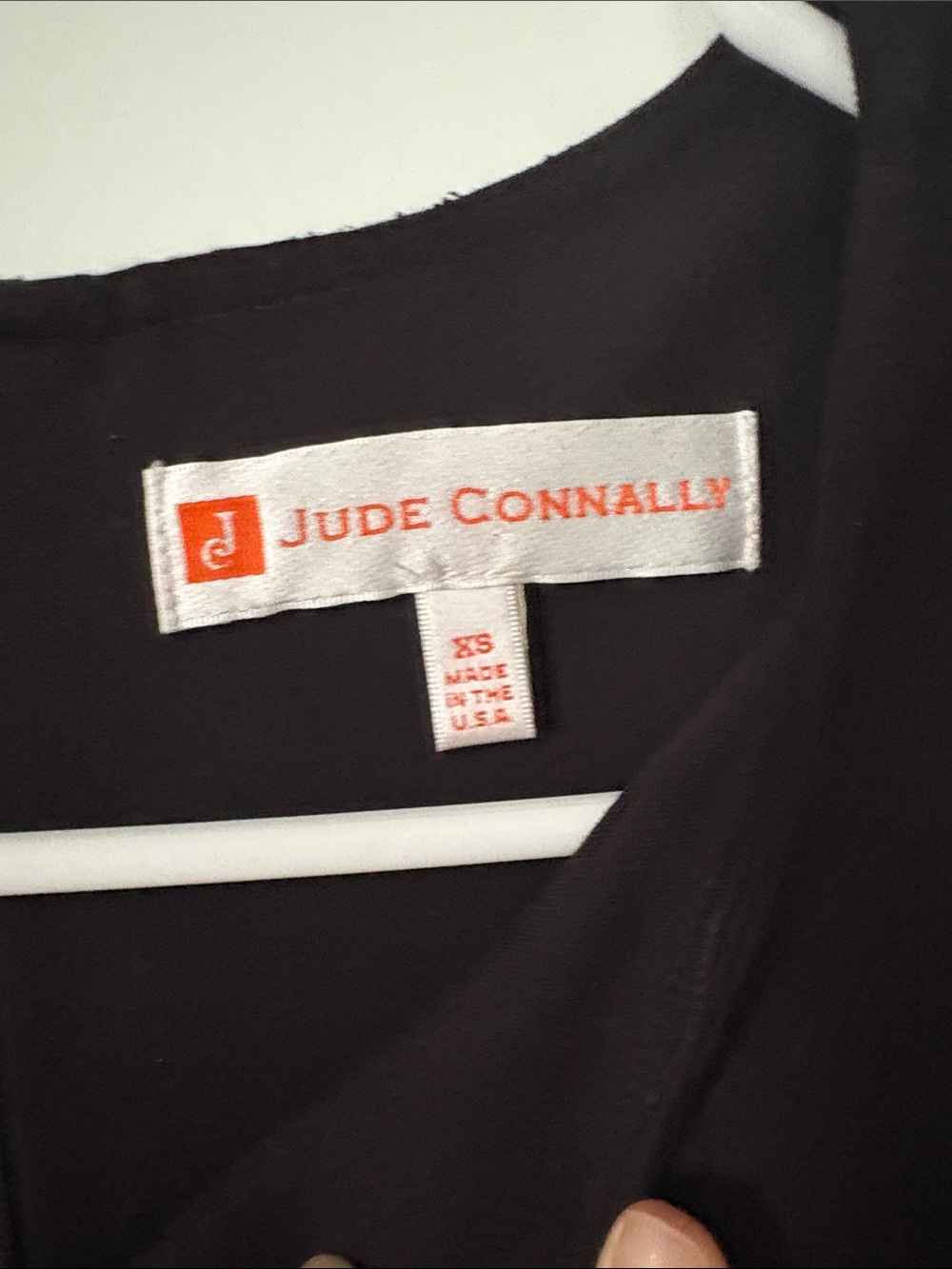 Jude Connally Black Sleeveless Sheath Dress - Picture 4 of 7